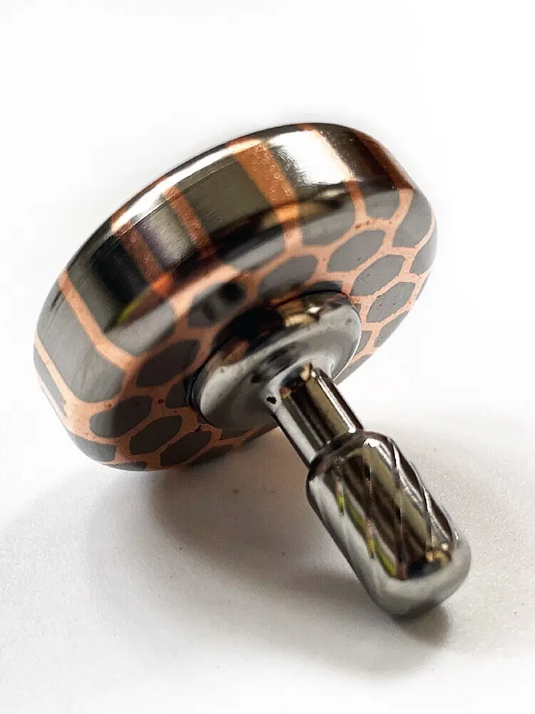 Titanium+Superconducting Hand Twisting Spinning Top Gyro Gyroscope