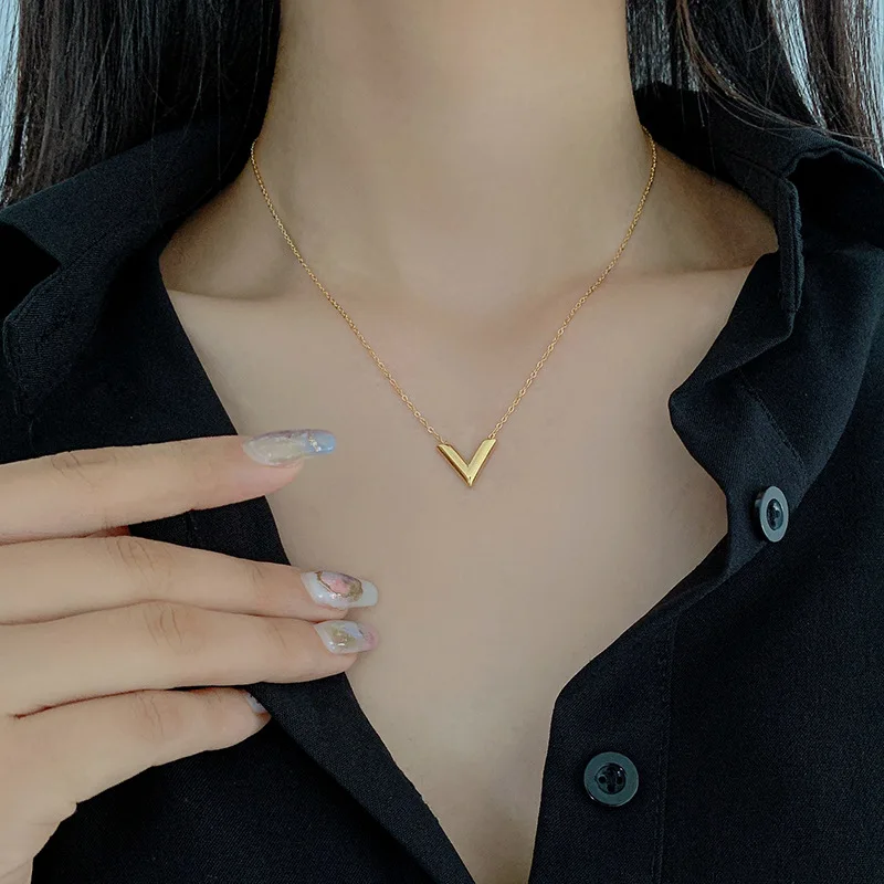 Best Deals for Letter V Necklace