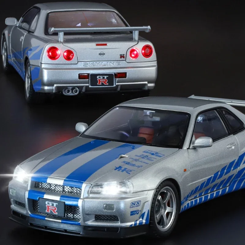 1:18 GTR R34 합금 모델 자동차 다이캐스트 금속 자동차 사운드 및 조명 수집품 어린이 장난감 선물