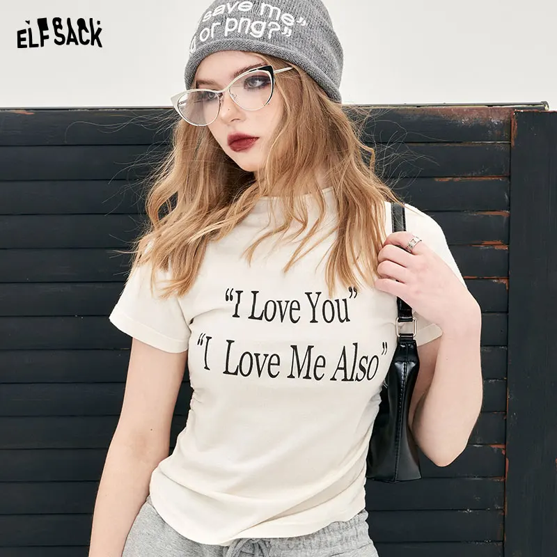 

ELFSACK alphabet printing half high collar short sleeve T-shirt for women 2024 fit in spring or summer slim new hot girl cropped