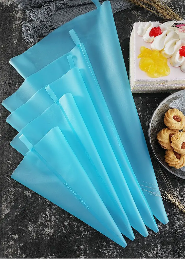 Reusable Silicone Pastry and Icing Bags - Baking and Decorating Tools