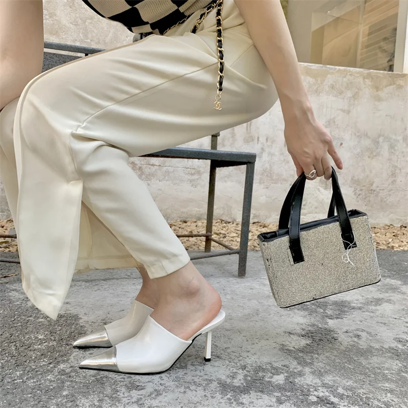 2024 New Summer Fashion Silver Women Slippers Thin Low Heels Female Pointed Toe Design Slip On Summer Ladies Mules Slides Shoes