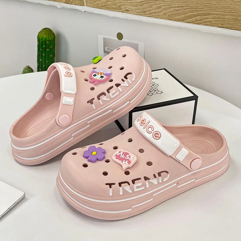 Women's Summer Outdoor Beach Shoes Big Toe Holey Sandals Wrapped Slippers