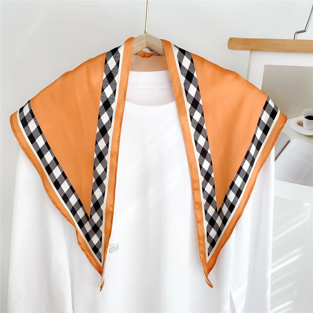 

Four Season Triangle Shawl All-match Small Silk Scarf Female Korean Print Fake Collar Head Spring Autumn Winter New Style