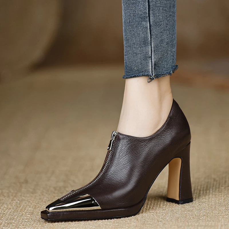 Scarpin XINGDIKU na cor branca
