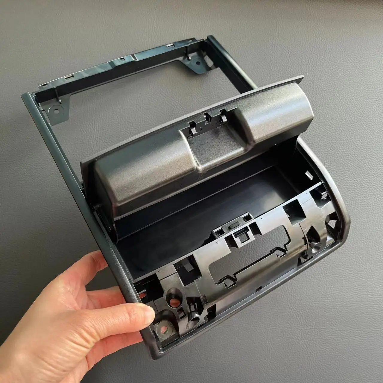 For VW Golf 7 MK7 CC 2018-2022 5GG868837 5TD 868 837 Black Roof