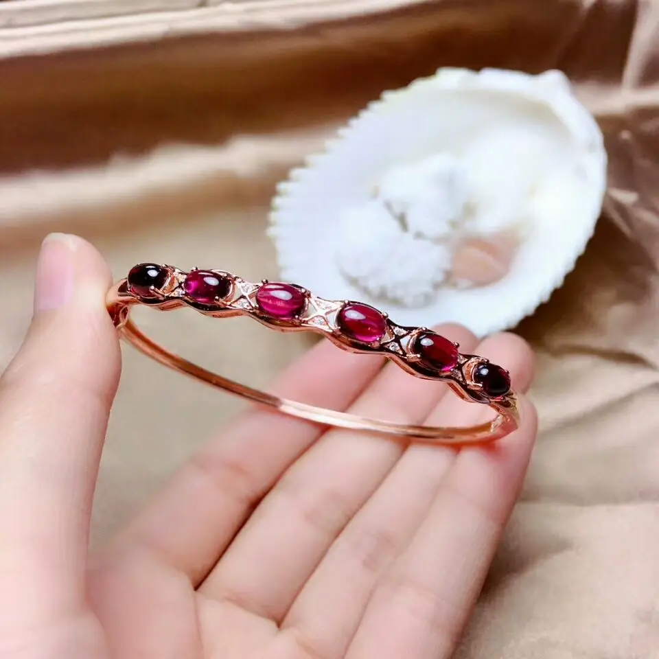 MeiBaPJ Natural Clean Magnesium Aluminum Gemstone Bracelet for