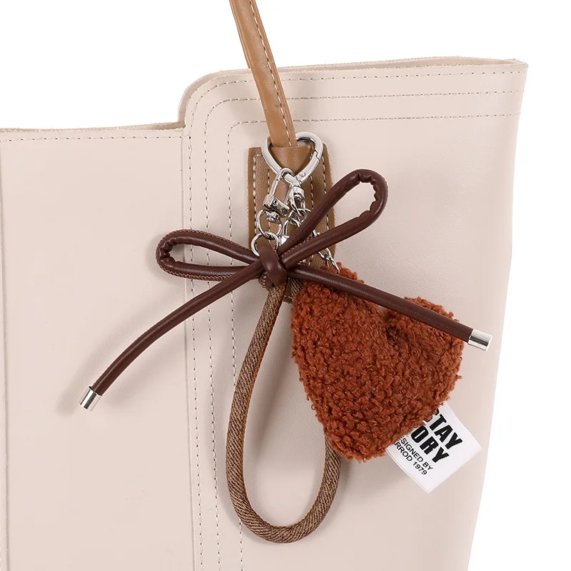 Sweet Love Heart Bag Charm Keychain Keyring Pendant with Wrist Lanyard for Coin Purse Backpack Car Decoration