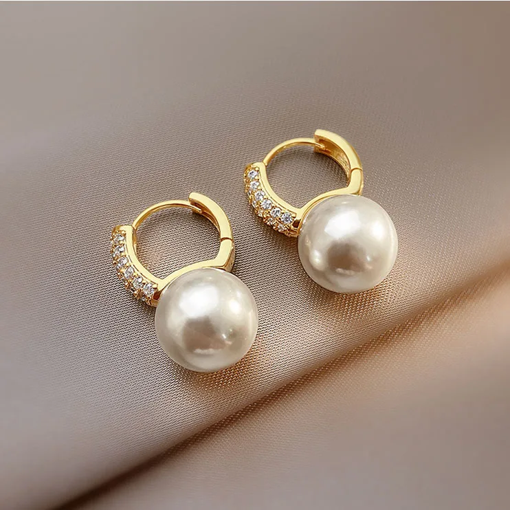 Pearl Earrings South Korea Fashion Pearl Drop Earrings Birthday Party Gift Woman Jewelry Stud Earrings