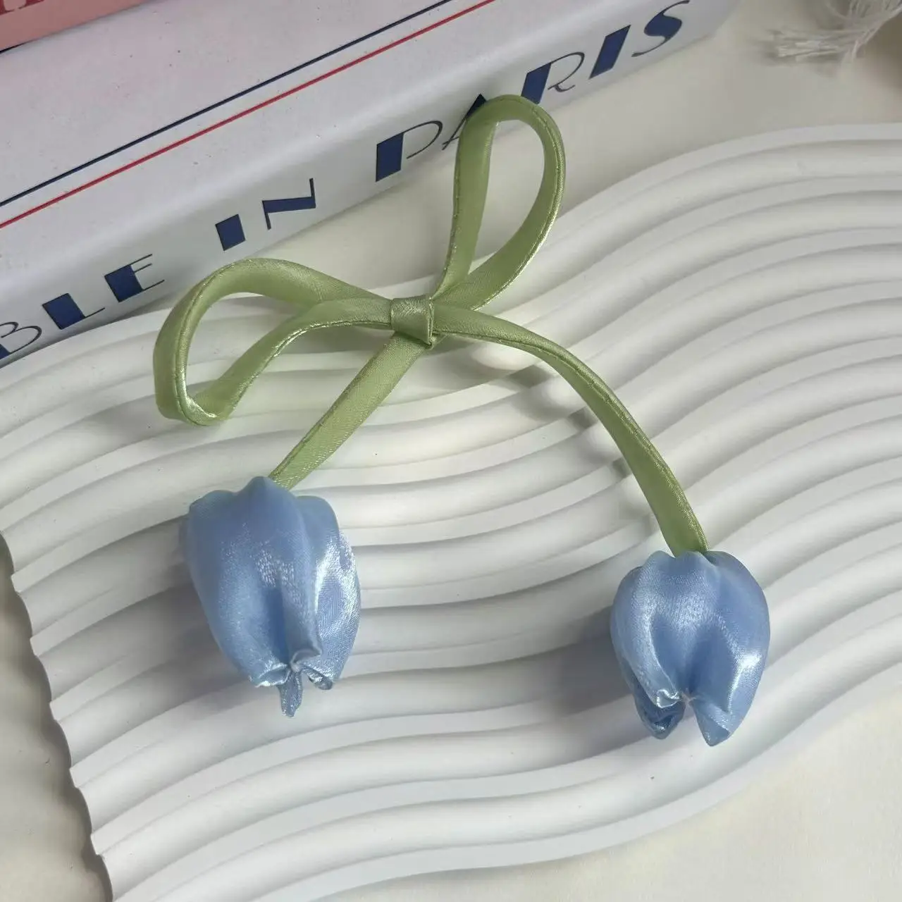 2pcs DIY embroidered flower tulip Patches for clothing Embroidery crochet patches bags decorative parches applique