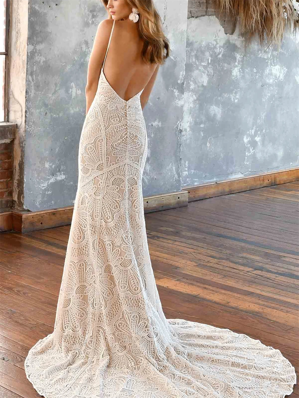 Рисунок 2 - Романтическое свадебное платье