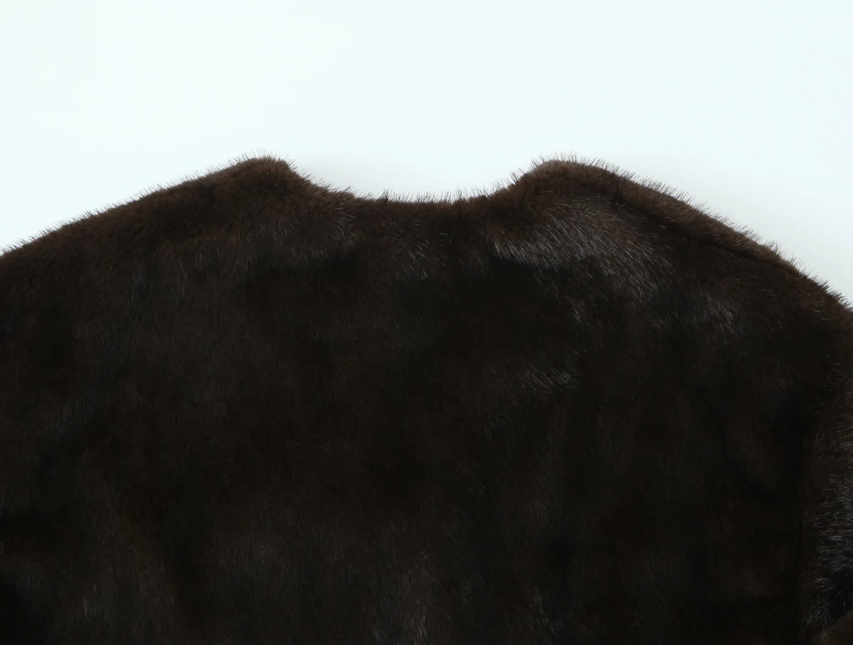 Women Winter Short Faux Fur Jacket Coat Female Fashion Fur Coat Casual Commut Round Neck Long Sleeved Zipper Jacket Streetwear