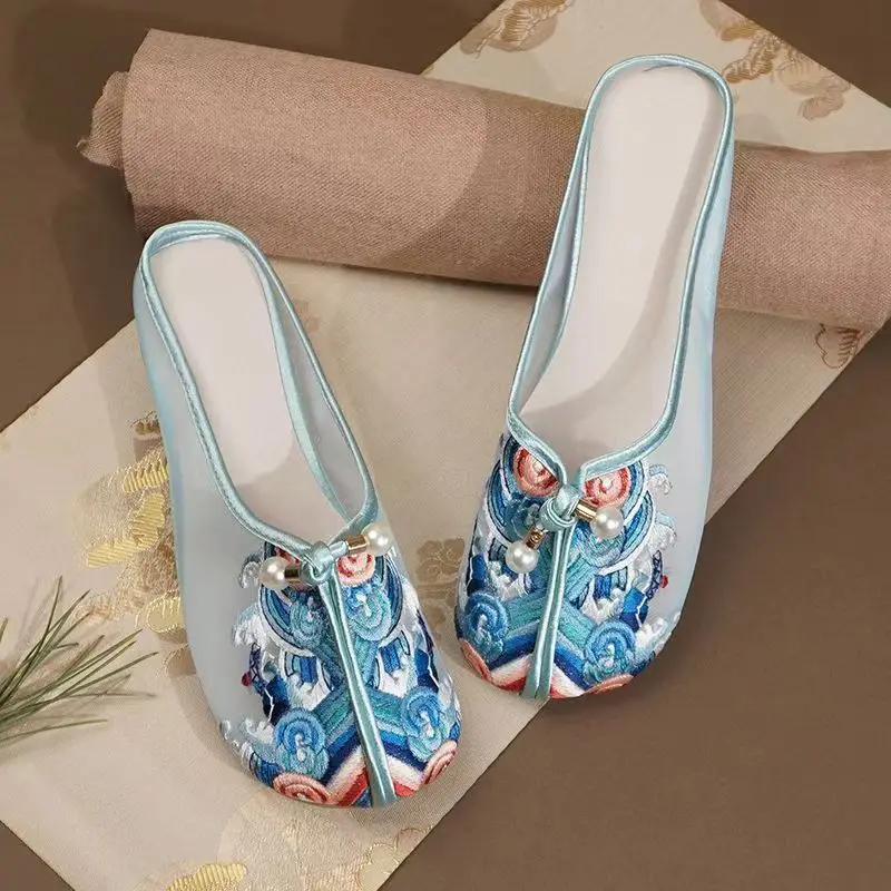 

Женские летние сетчатые шлепанцы Baotou на низком каблуке, вышитые, Нескользящие домашние тапочки, бесплатная доставка, уличные тапочки