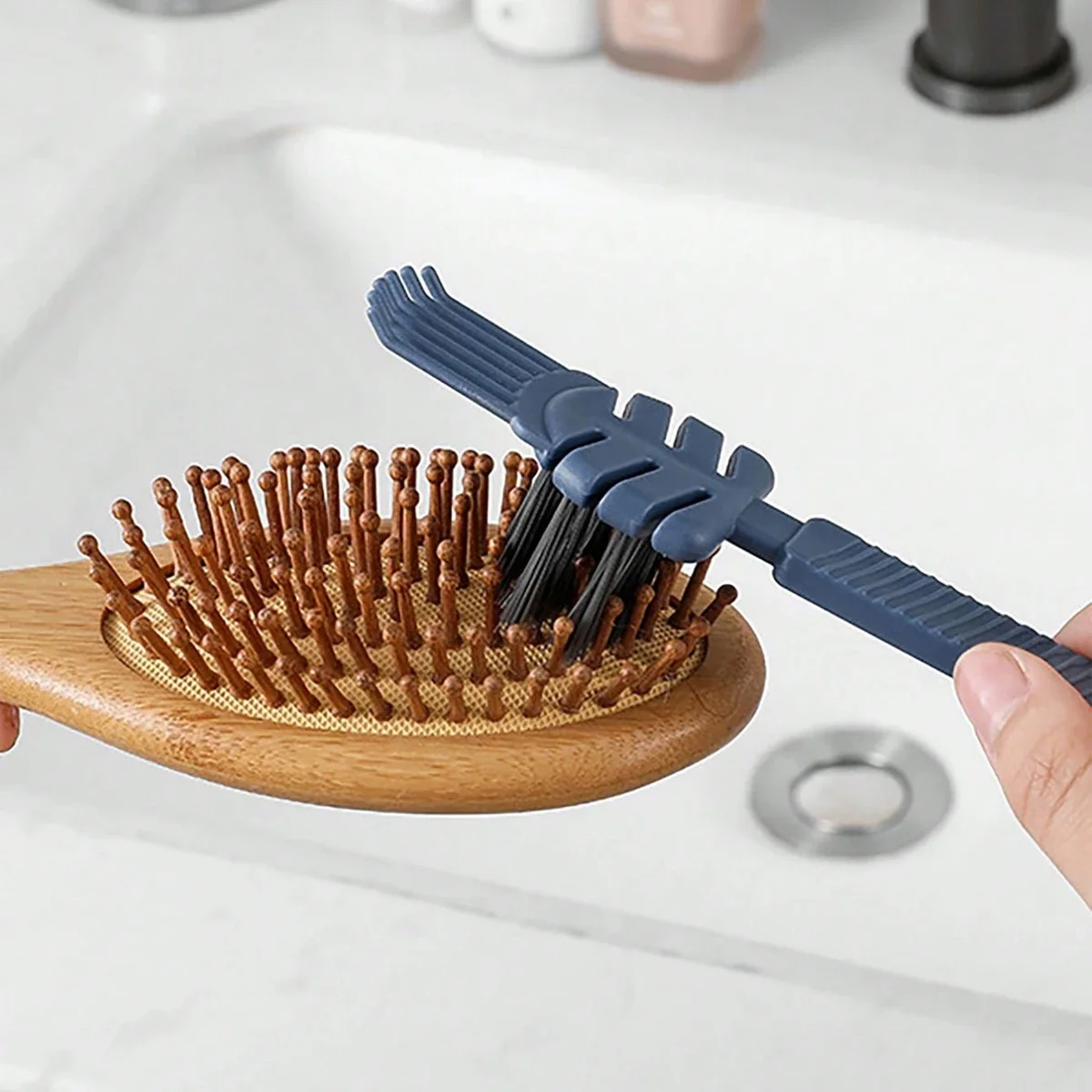 1pc-Comb Cleaning Brush Comb Cleaning Brush Brush Cleaning Tool Hair Dirt Removal Device Creative Suitable for Home Salon
