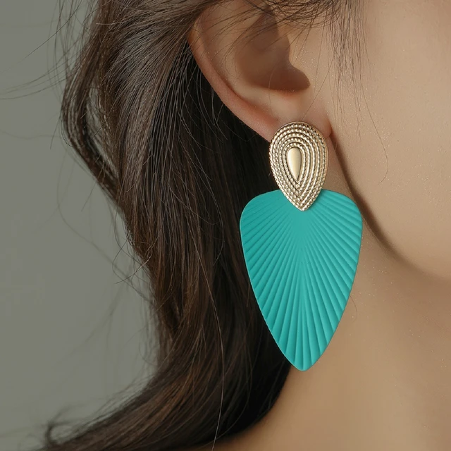 Top 137+ leaf earrings zara latest seven.edu.vn