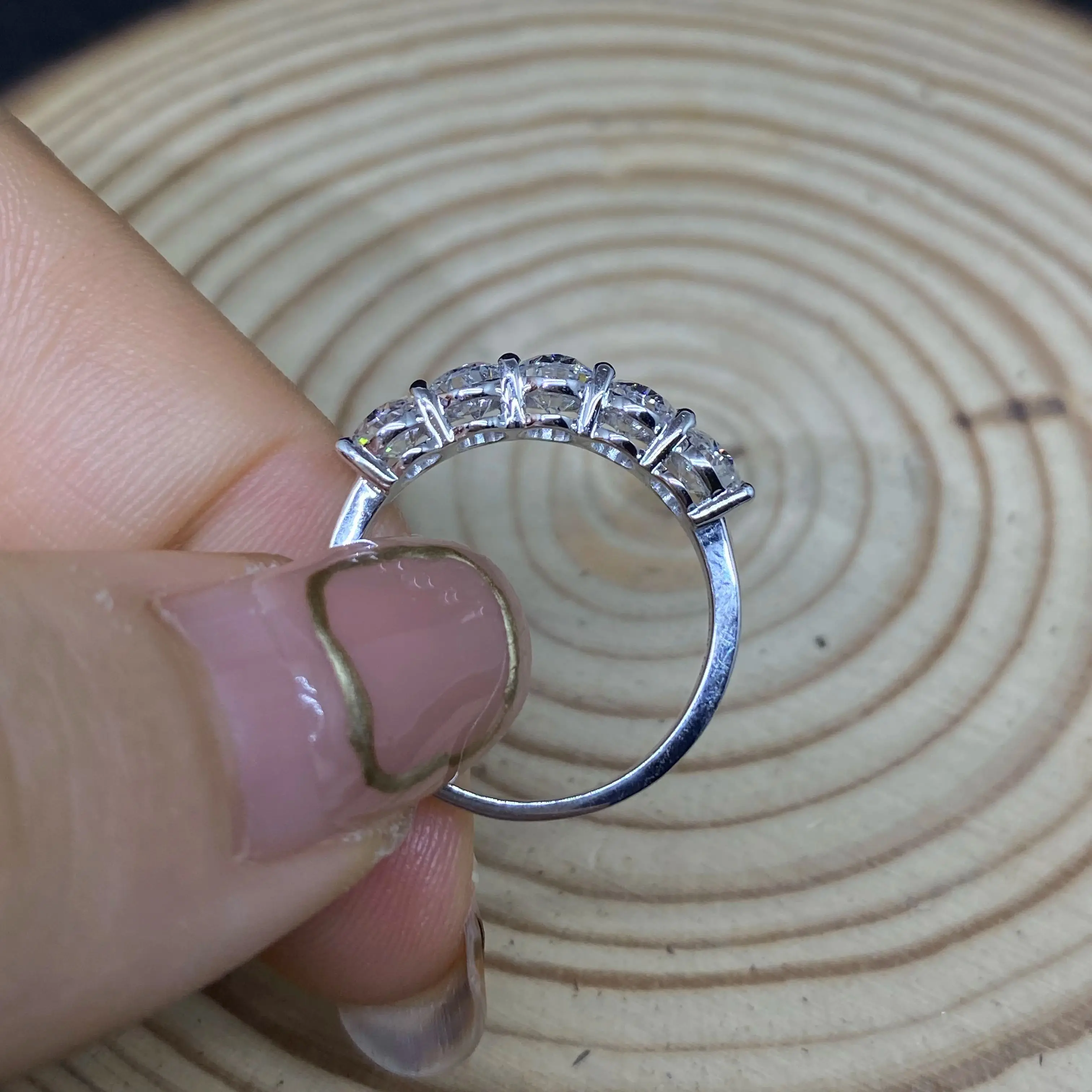 純Ptリング Designer Platinum Love Bands with Diamonds JL PT 238