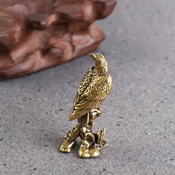 Mini figurine d'aigle en laiton pur de style chinois, ornements Feng Shui, artisanat en résine, sculpture l'inventaire, décoration de la maison créative 1