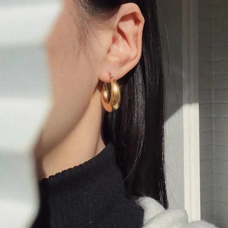 Smooth Round Chunky Hoop Earrings for Women Girls Gold Plated Wide Thick Geometric Metal Statement Earrings Vintage Jewelry Gift