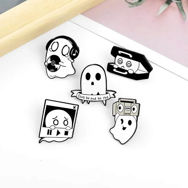 Ghost Brooch Ghost Cat Brooch Halloween Ghost Grave Clothing Accessories Backpack Brooch Badge Lapel Pins Badges
