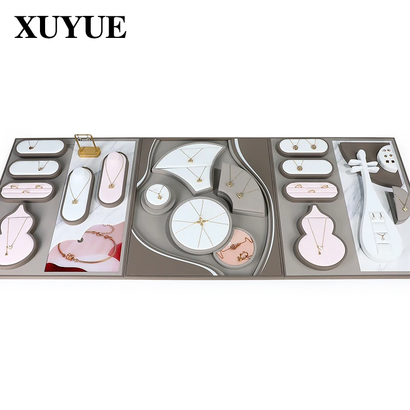 

Jewelry display props, jade, jade, silver jewelry, rings, bracelets, necklaces, jewelry display racks