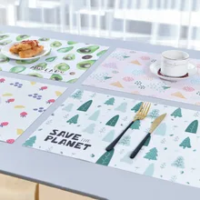 

Inyahome PVC Woven Placemats Set of 4 for Kitchen Dinner Table Place Mats Dining Office Placemat Plastic Table Decor Mats