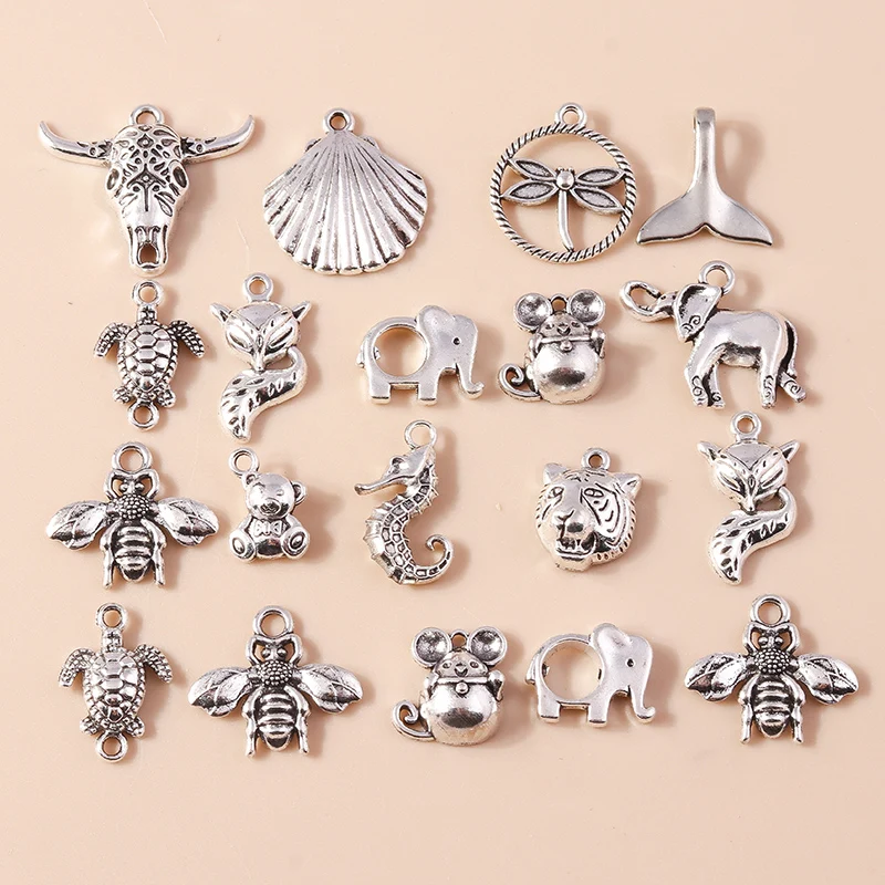 

15pcs Alloy Animal Charms Antique Silver Bee Dragonfly Mouse Turtle Bull Bear Pendants DIY Necklace Jewelry Making Accessories