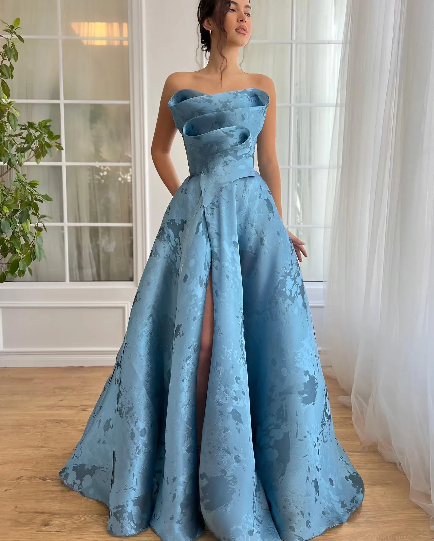 Strapless-Sleeveless-Tiered-A-Line-Floor-Length-Satin-Backless-Front ...