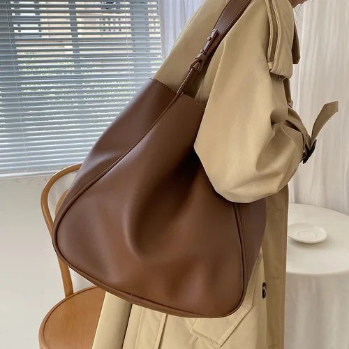 CGCBAG 여성용 럭셔리 토트백: 고전적인 스타일과 기능성이 결합된 최신 유행 추천