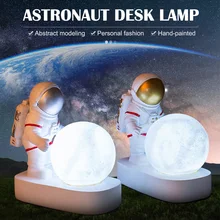 

Astronaut LED Night Light Spaceman Bedside Desktop Lamp Decoration Gift for Kid Resin Night Lamp Home Decoration for Boy Bedroom