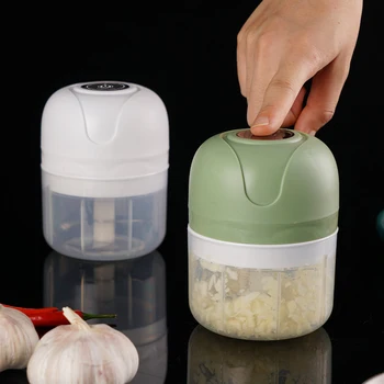 250ml Electric Garlic Masher Crusher Portable Meat Grinder Vegetable Chopper USB Kitchen Food Chopper for Kitchen Gadgets 1