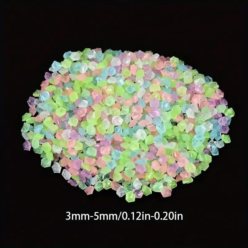 Description Picture 4 of item2000pcs Luminous Sand Glow in Dark Pebbles Stone Home Garden Outdoor Path Lawn Decoration Fish Tank Aquarium Decor 3-5mm