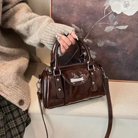 sac de luxe femme sac a main femme Mini sacs à bandoulière en cuir PU brillant pour femme, sac à main de créateur de luxe, sac à main à poignée supérieure, ouvert par un document pur, dernier, bordeaux, 2024 6