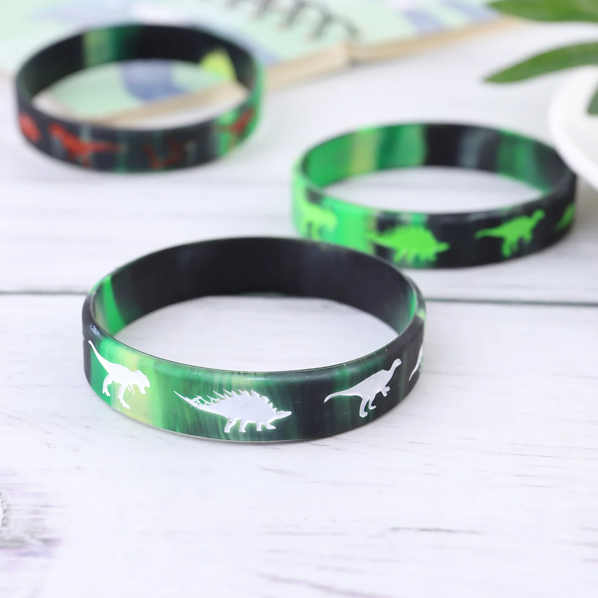 25 Pcs Party Bracelet Toy Wristbands Hand Chain Tape Silicone Dinosaur Straps Customized