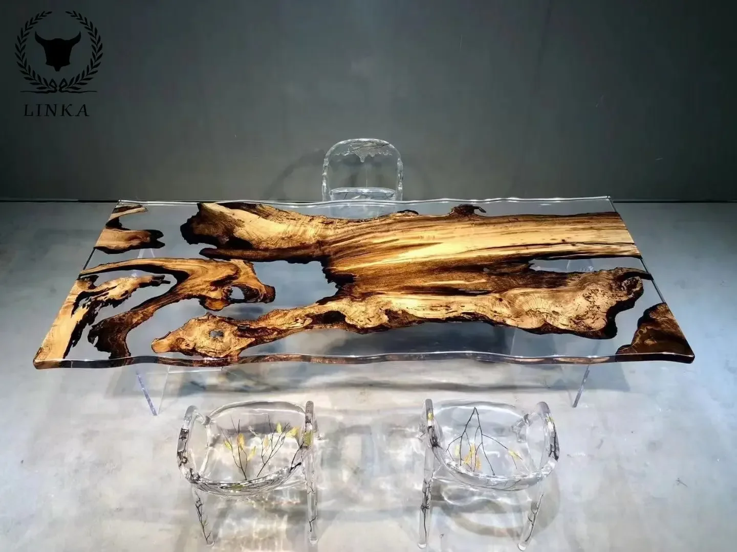 

Custom Factory Wholesale Epoxy Resin Table Made From France Poplar Wood Slab Custom Order River Table for Dining Room Fur