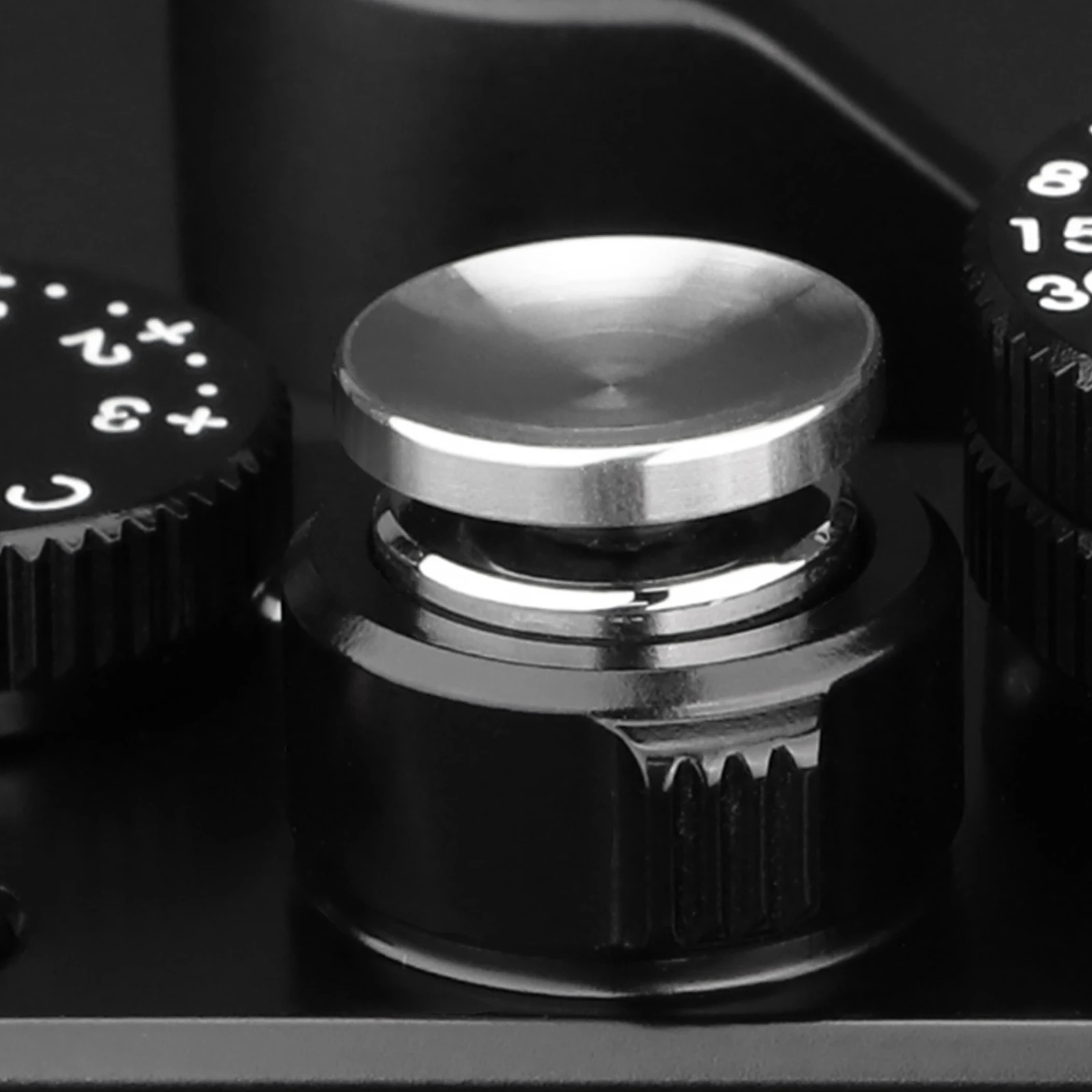 Exquisite Metal Concave Shutter Release Button for Fujifilm X100VI X100V X-T5 X-T4 X-T3 X-T30 X- X-T20 X-PRO3 X-E4 X-E3 Silver