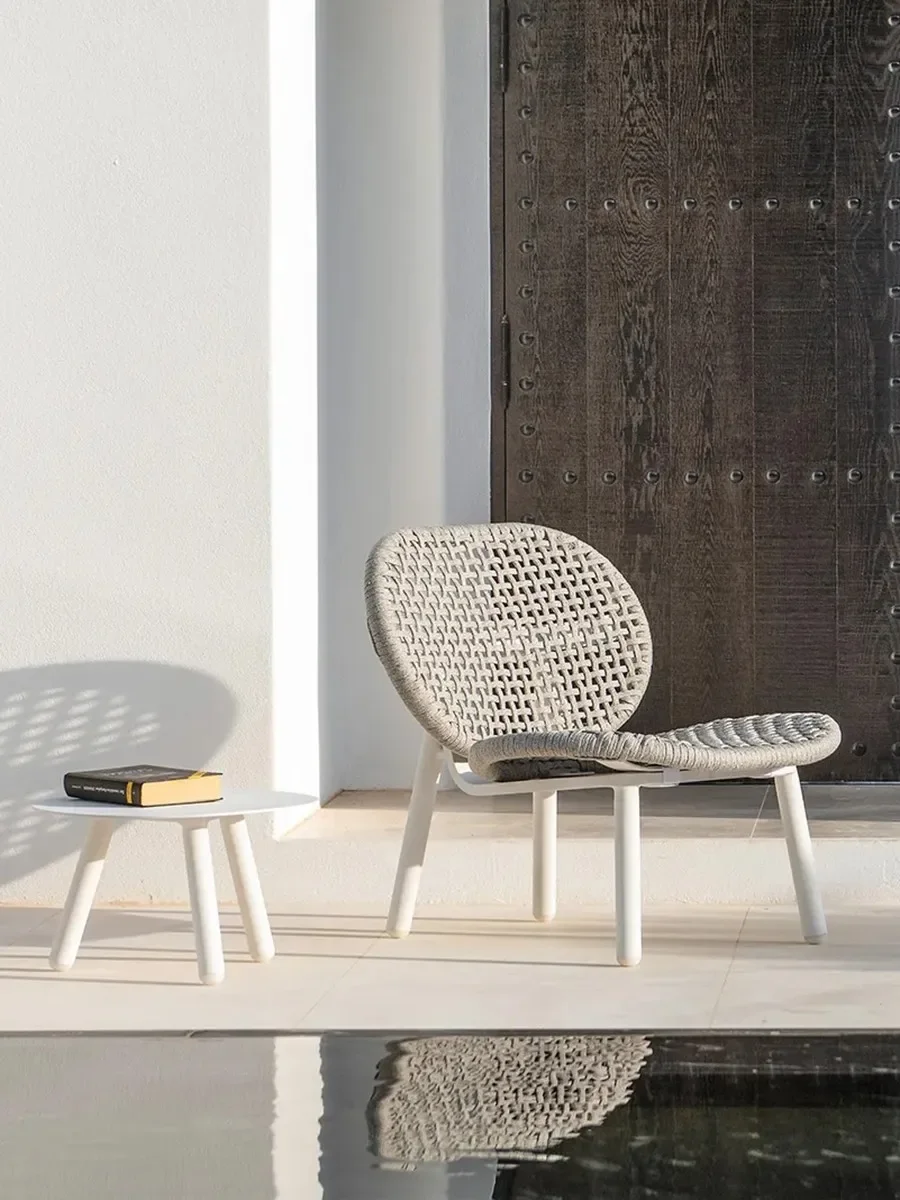 

Уличное кресло из ротанга в скандинавском стиле, комбинированный диван, кофейный столик на одного человека, для балкона, комплект из трех предметов, водонепроницаемая Терраса