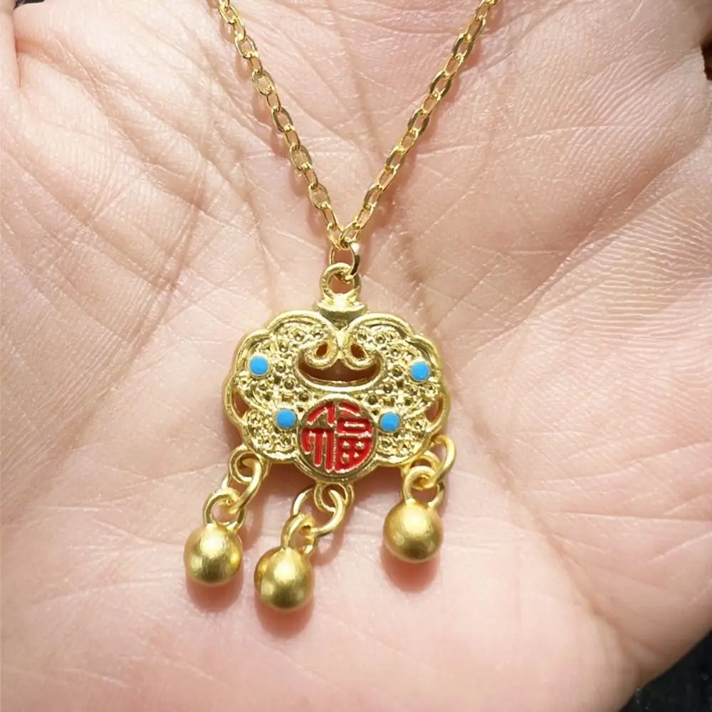 4 Styles Doll Fashion Necklaces Clothes Accessories Doll Toys Party Necklaces Baby Girl Gift