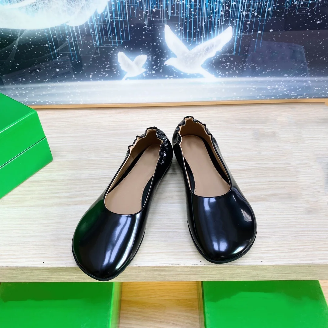 Women's shallow mouthed leather high heel single shoes, flat bottomed comfortable ballet shoes