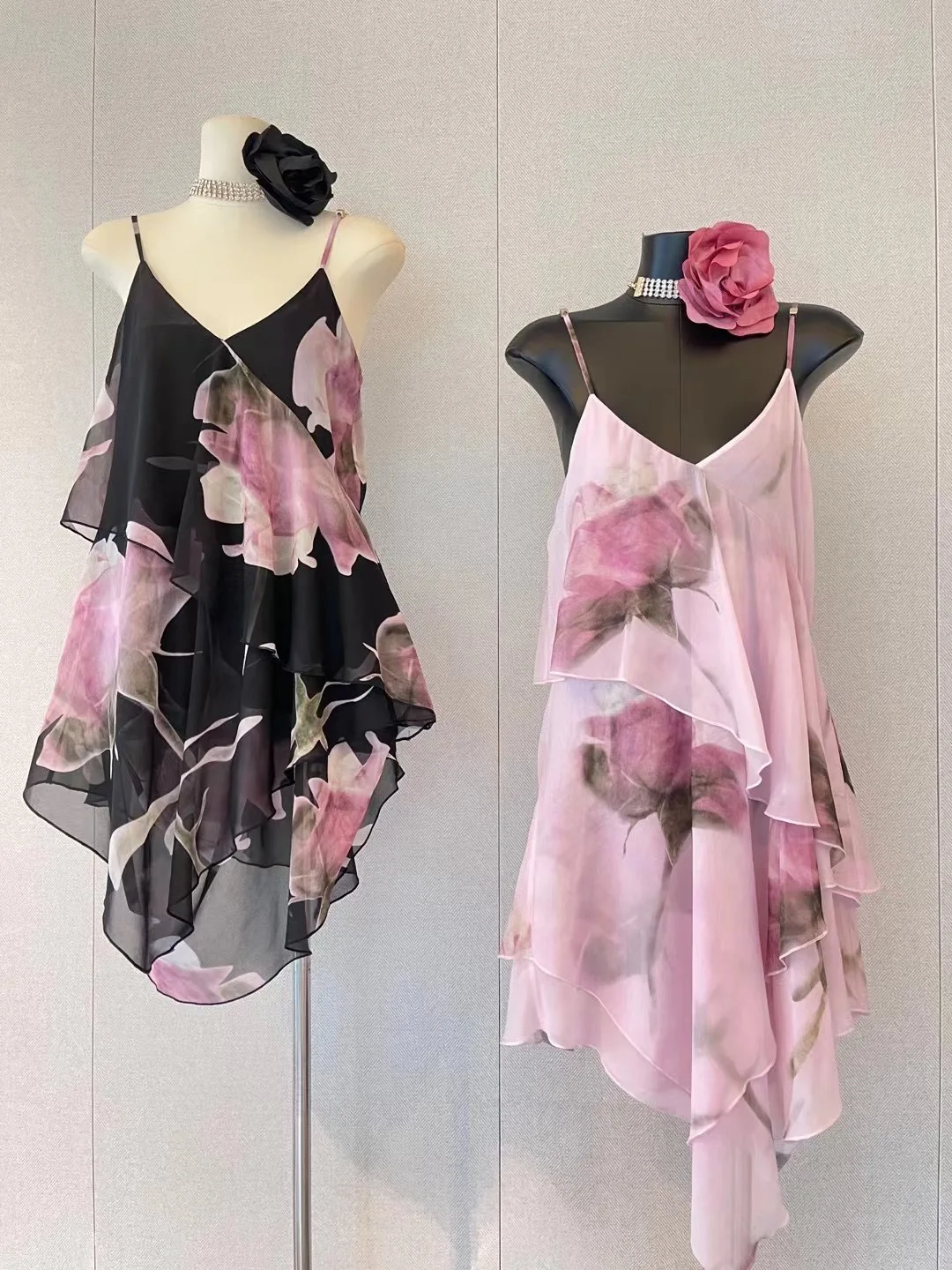 

Новинка лета 23, женское платье из натурального шелка с принтом розы и корсажным ожерельем