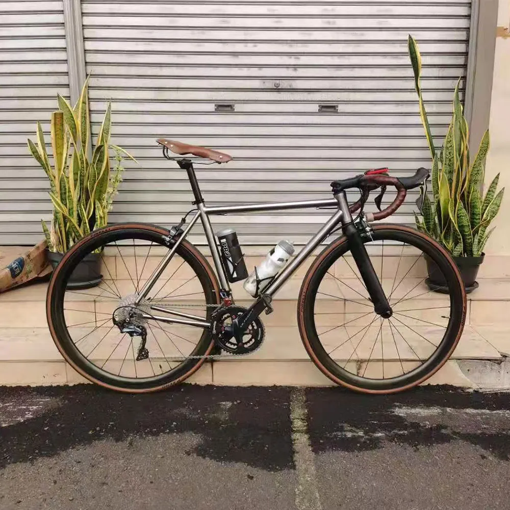 チタン製ロードバイクフレーム チタン製ロードバイクフレーム