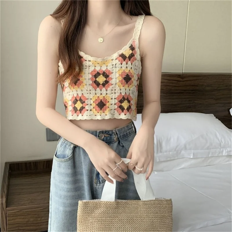 

Women Summer Tanks Camis Vest Fashion Casual Sleeveless Embroidery Ladies Street Tanks Tops Tees Hotsweet B3118