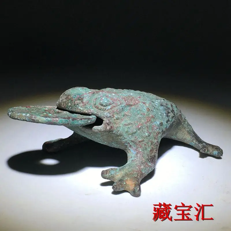 

Red spot, green rust, patina unearthed from pure copper and bronze wares, three-legged golden toad home decoration for making