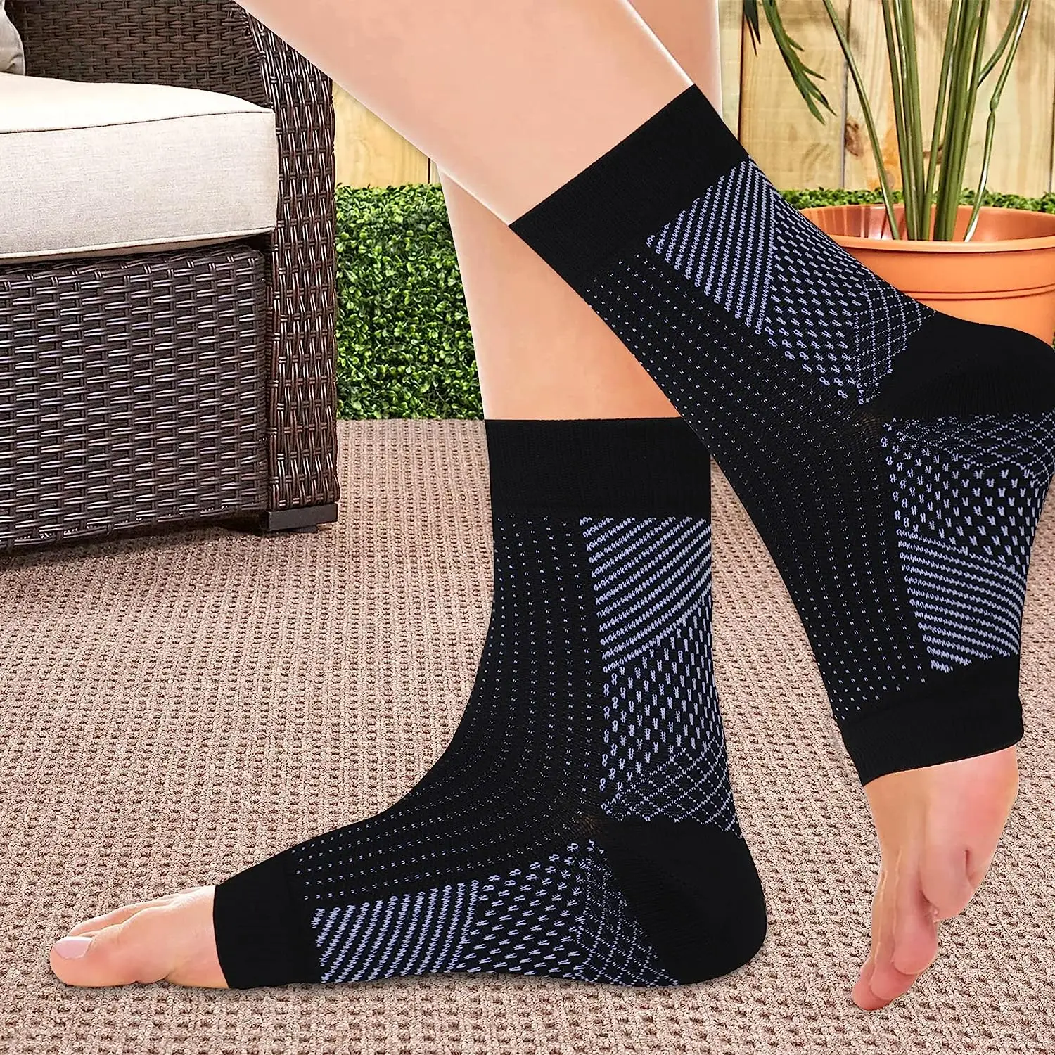1Pair Ankle Brace Compression Support Sleeve,Medical Ankle Compression Socks for Plantar Fasciitis,Ankle Swelling,Arch Support BEST SELLERS