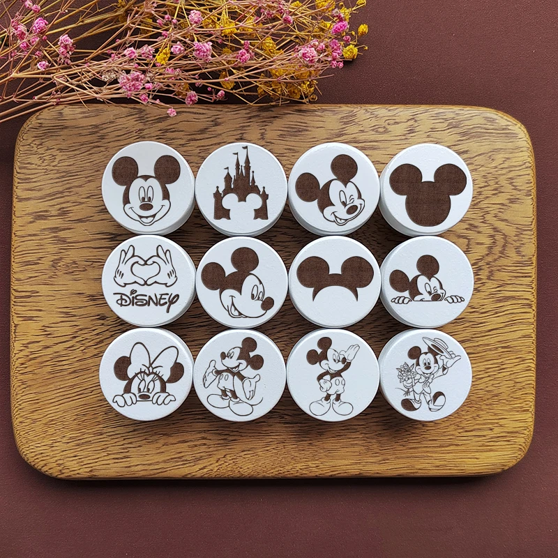 Disney Mickey Minnie Wooden Engraved Drawer Knob Cabinet Pulls Kitchen Room Clothes Wall Hangings Hooks Children Furniture Handl