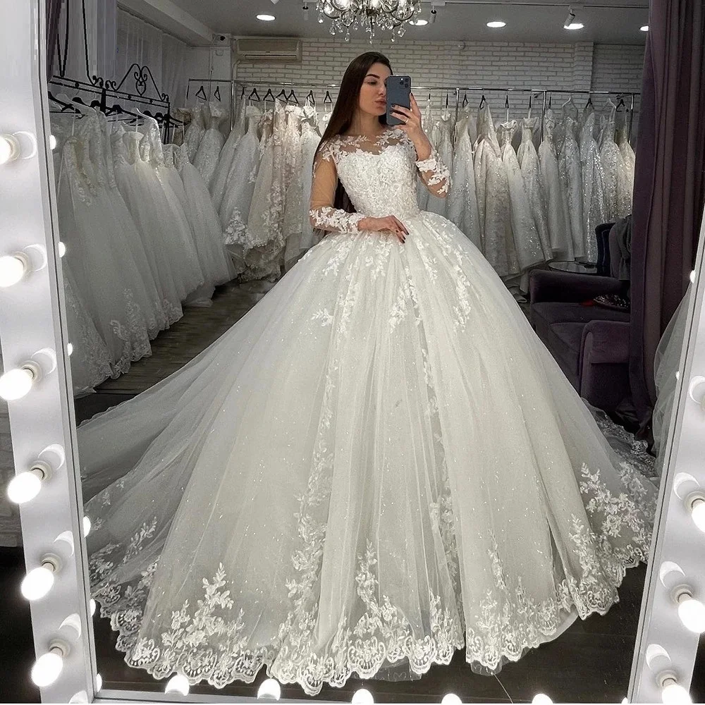 

Princess Ball Gown Wedding Dress long sleeve bride dress O neck plus size robe de mariee Lace beading Wedding Bridal Gown