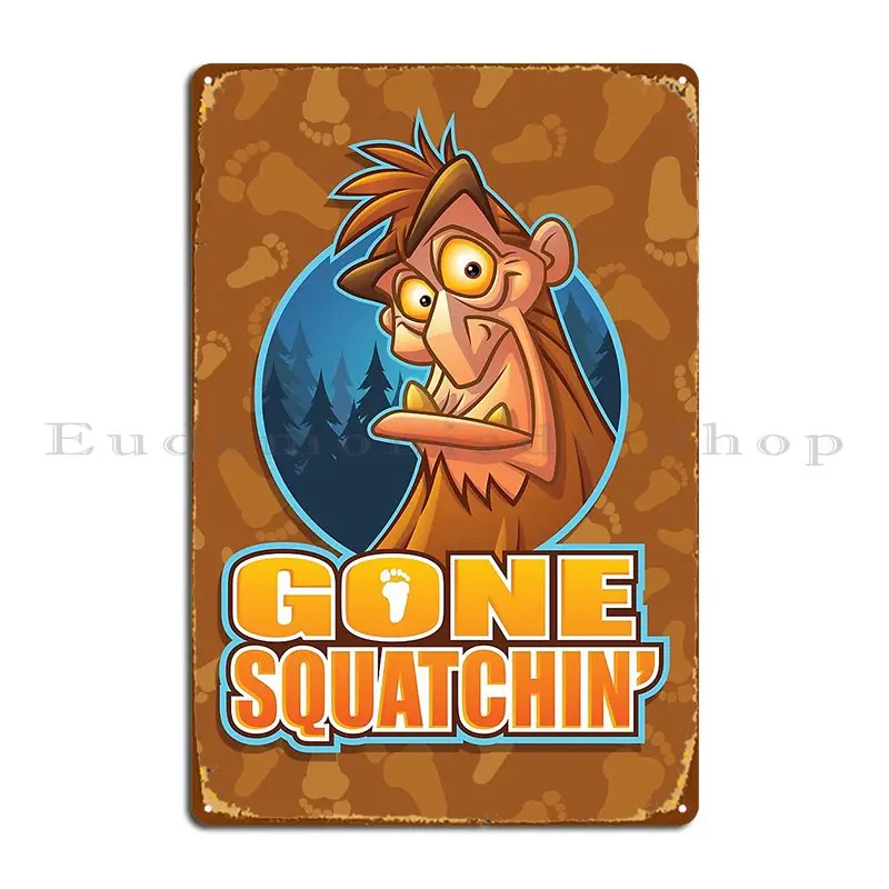 Металлический плакат с надписью на заборе клуба, бара, гаража