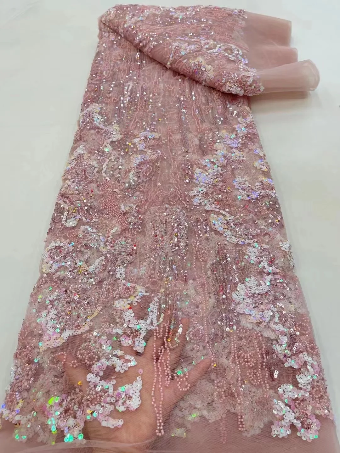 

Luxury beaded Lace With Sequins beades African Lace Fabric 2023 High Quality Nigerian Mesh Lace Fabric Net Lace For Dress