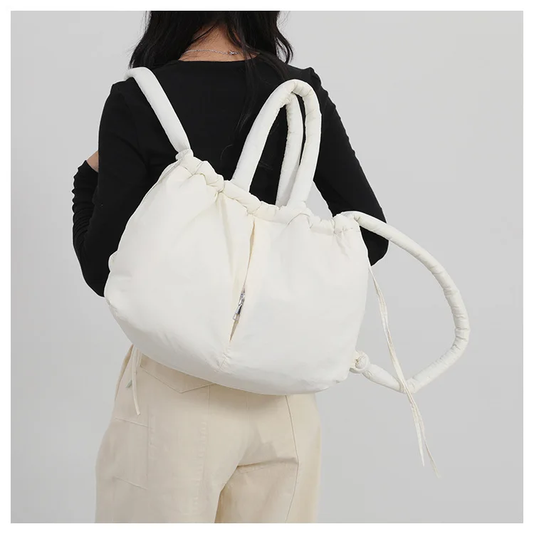 ★LOW CLASSIC★ PADDED NYLON BAG_WHITE_LC233_BA01WH Casual nylon padded tote bag designer soft puffer women