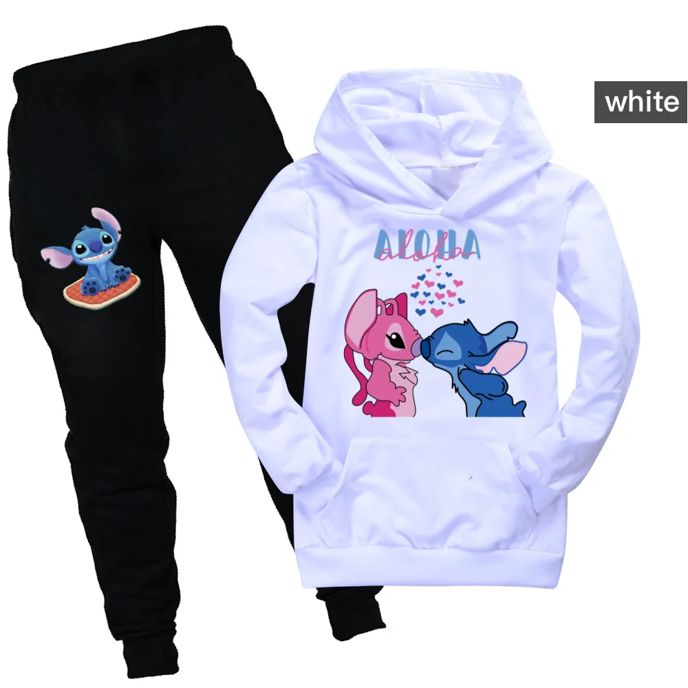 Рисунок 2 - Свитшоты, комплект одежды для мальчиков