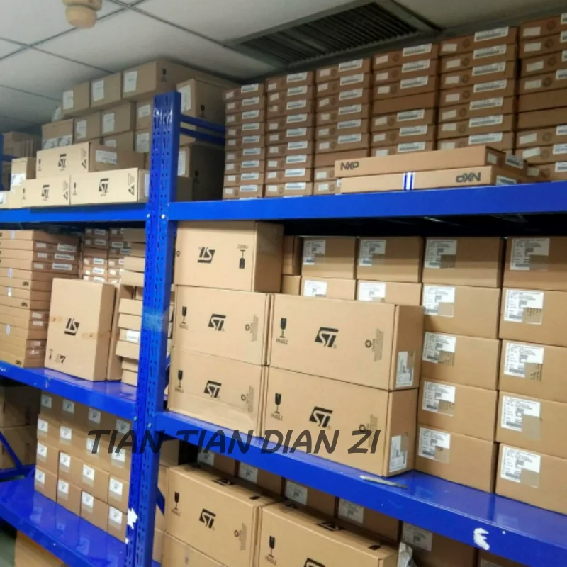 1개/로트 SPC5644AMVZ1 BGA IC 칩 재고 있음